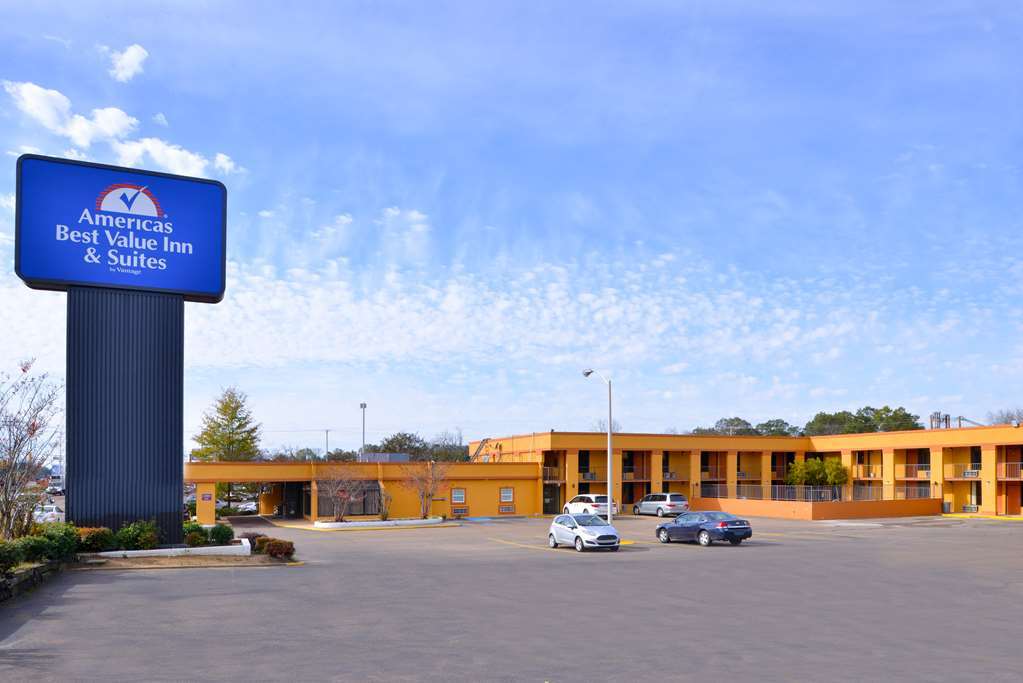 Quality Inn Starkville Ngoại thất bức ảnh