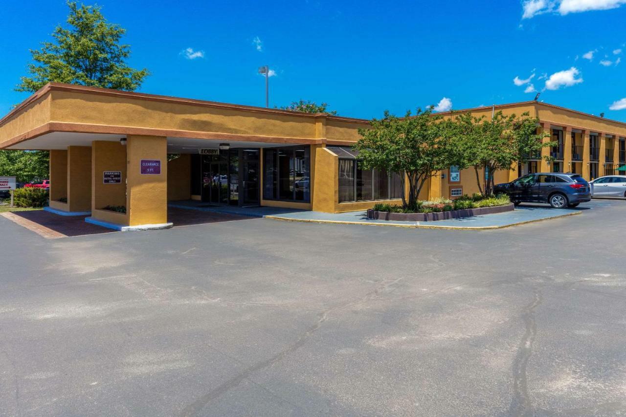 Quality Inn Starkville Ngoại thất bức ảnh